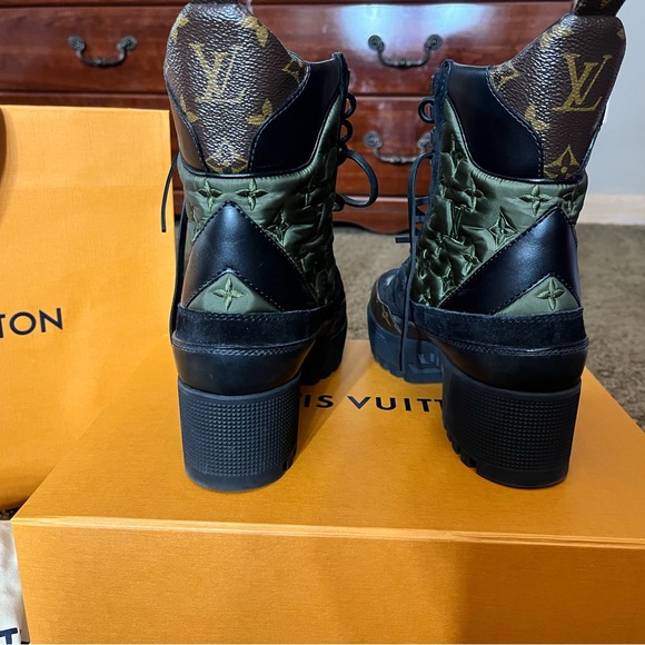 Louis Vuitton Laureate platform - Picture 2 of 5